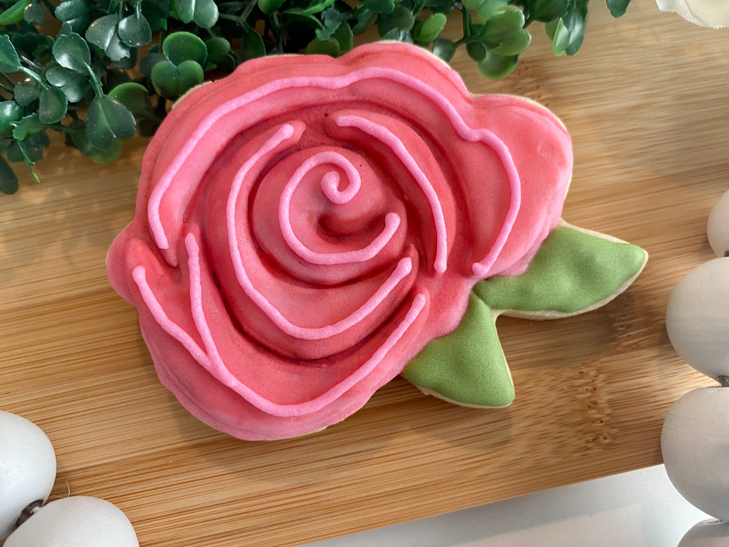 Dimensional Roses