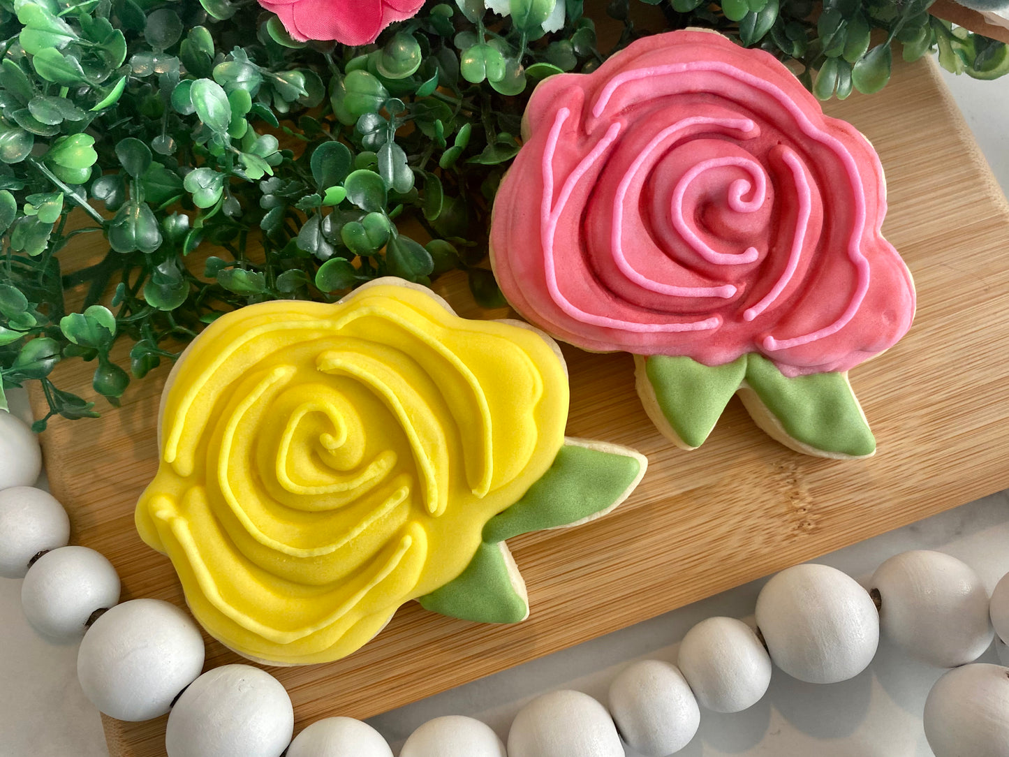 Dimensional Roses