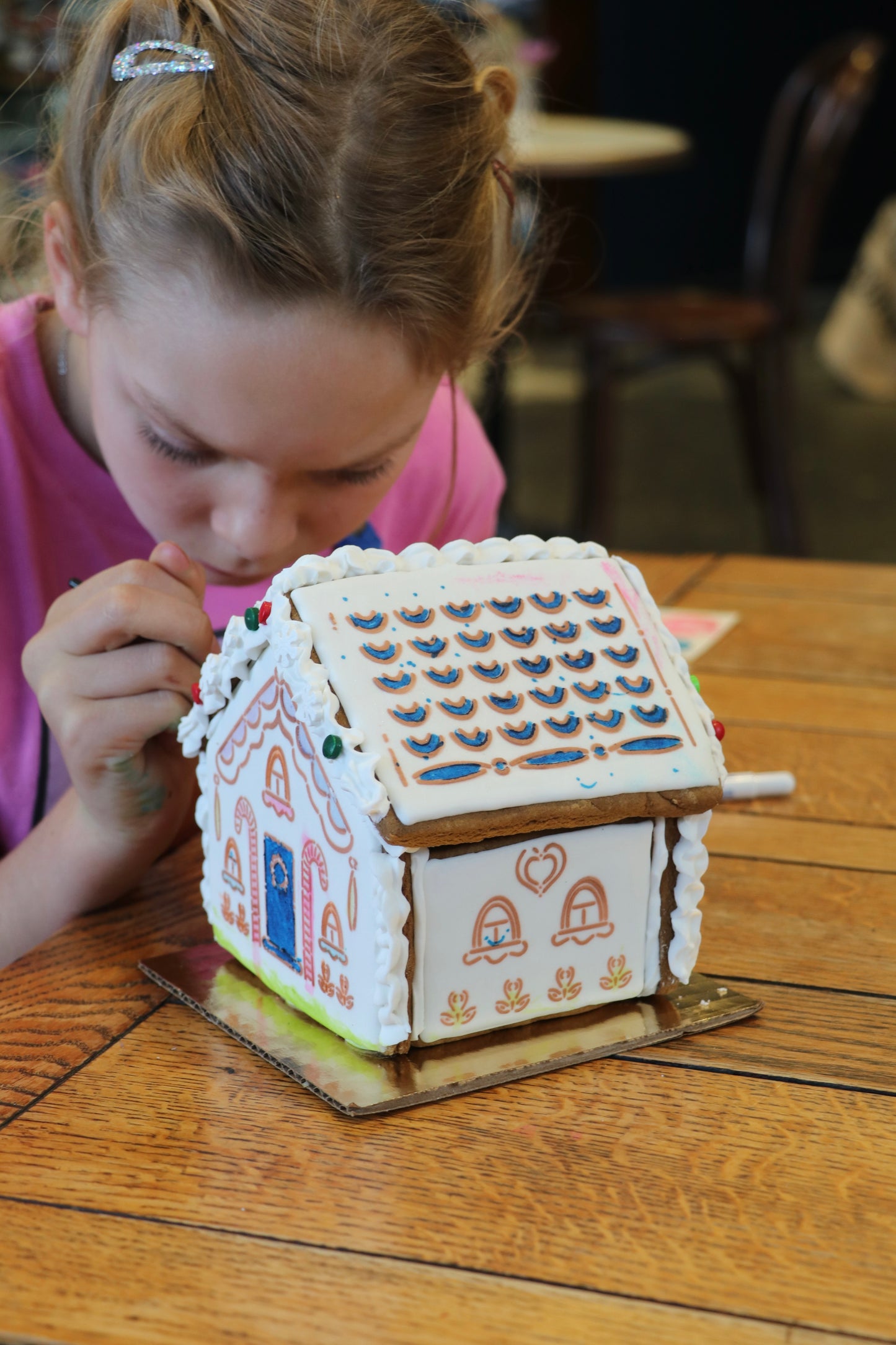 Paint your own Gingerbread House Kit