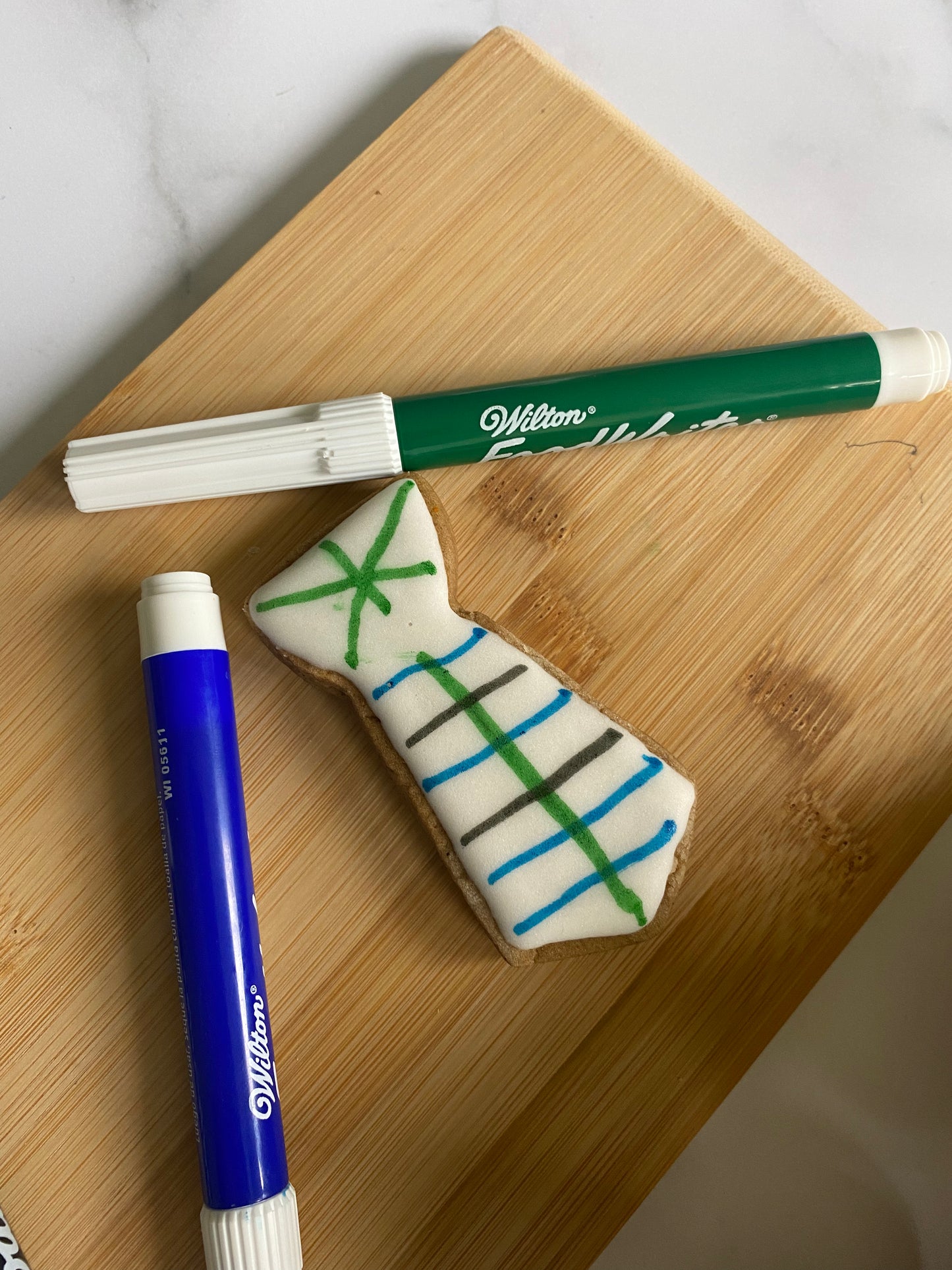 Decorate a Tie!