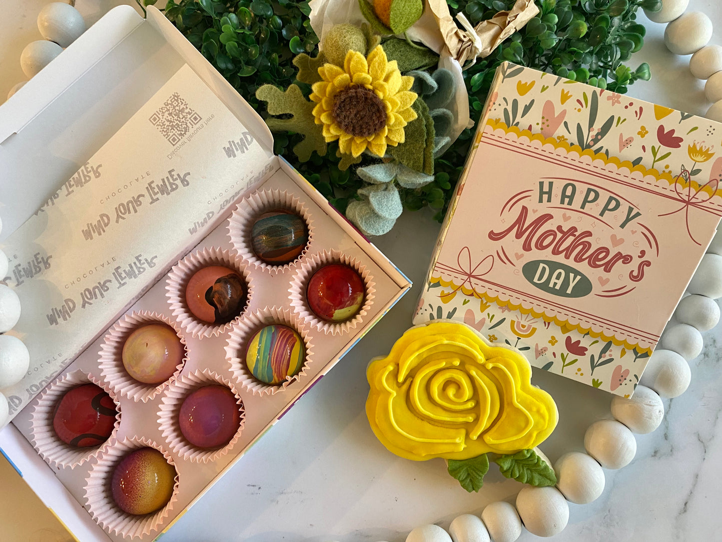 Chocolates and Cookie Card Mother's Day Set!