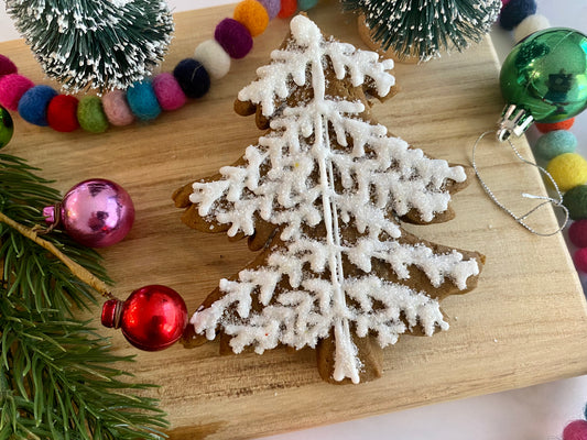 Snowy gingerbread tree