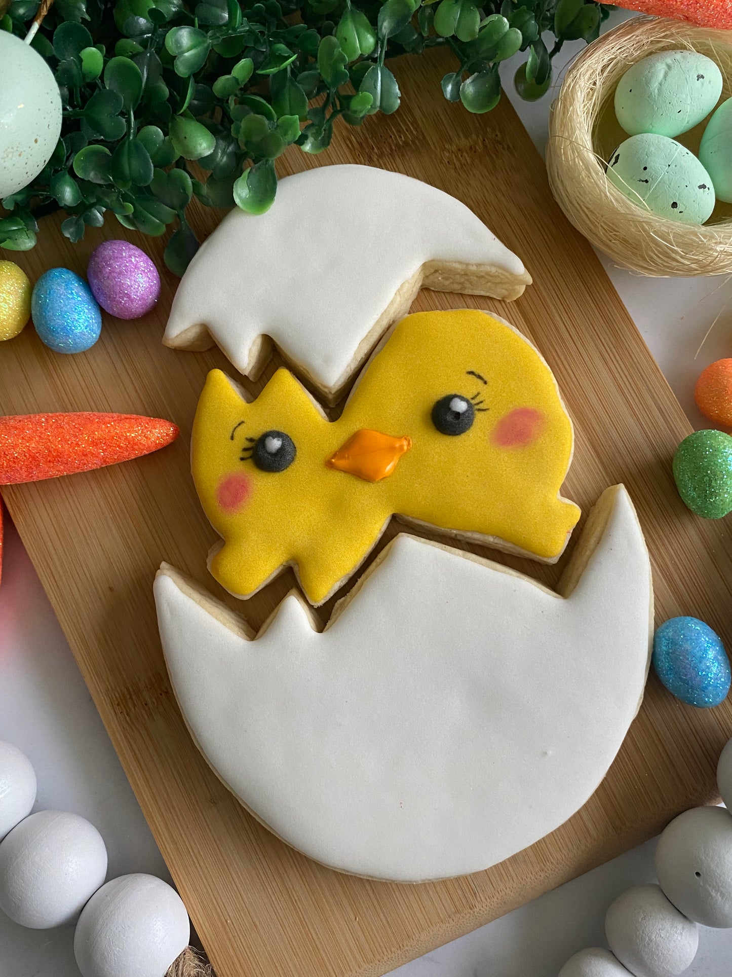 Chick in Egg (3- piece cookie)
